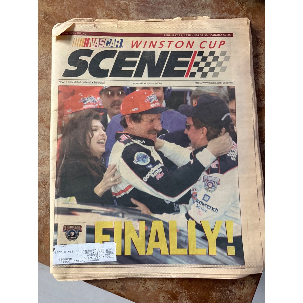Rare VINTAGE NASCAR Winston Cup Scene Newspaper Unisex OS Multicolor Fair